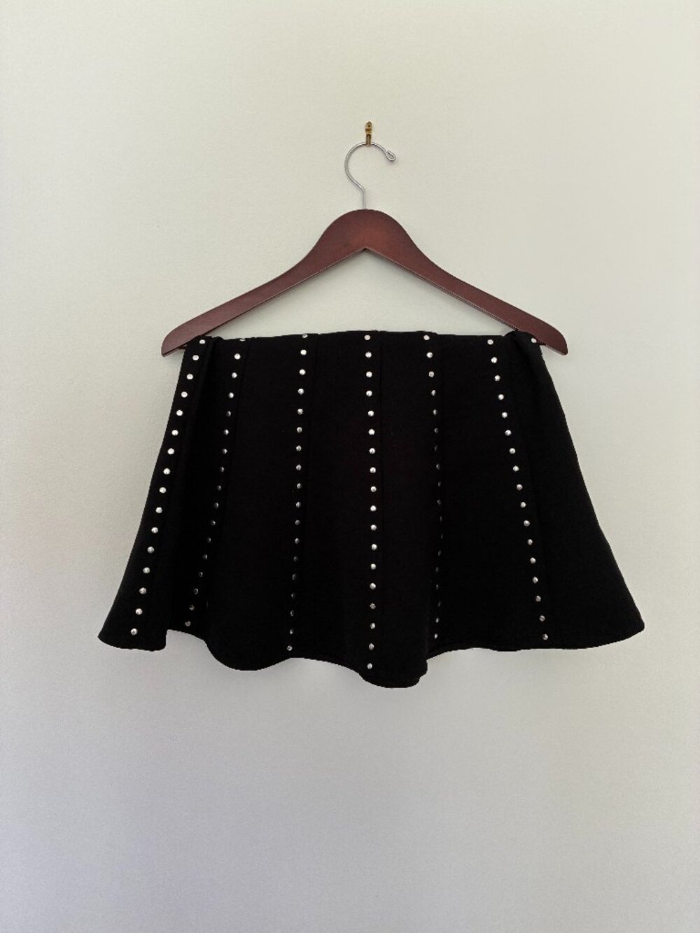 Black skirt